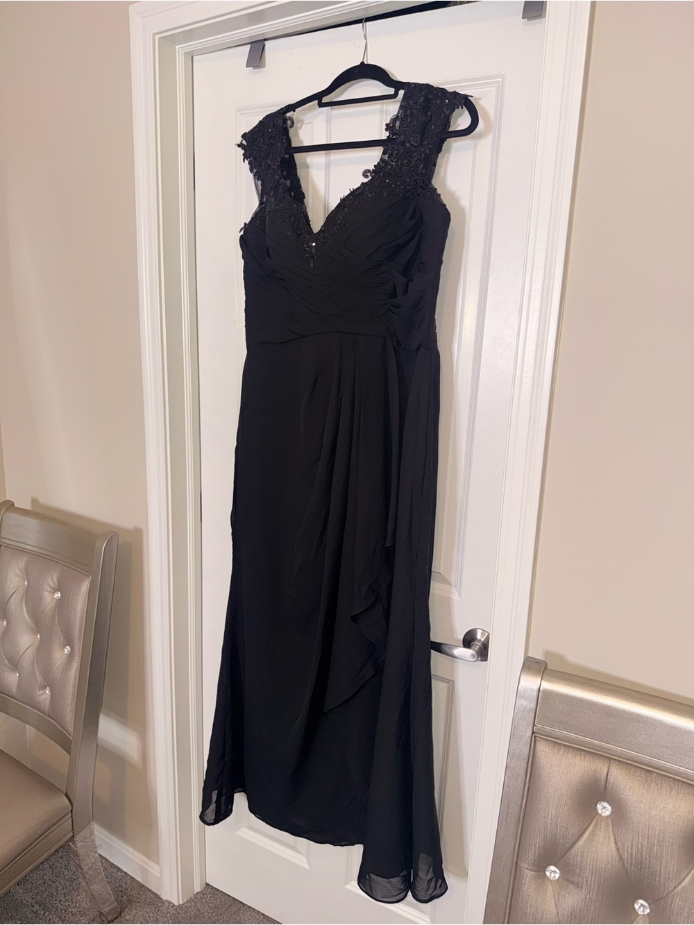 Black Lace-Shoulder Evening Dress - Elegant Formal Gown
